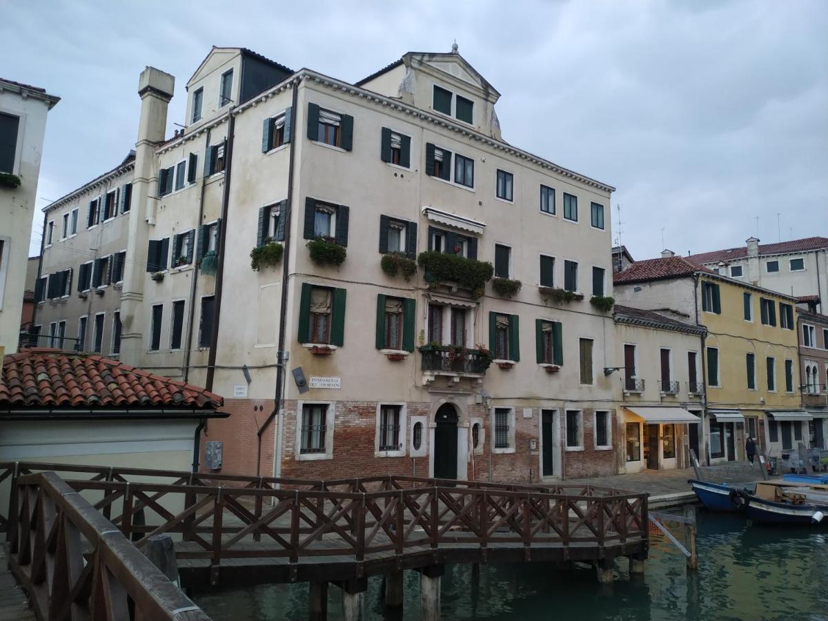 Guizzo Apartment Venezia Exterior foto