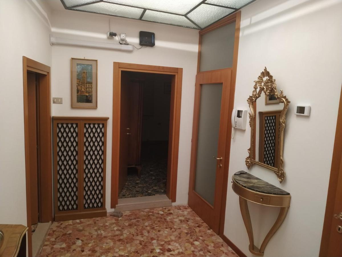 Guizzo Apartment Venezia Exterior foto